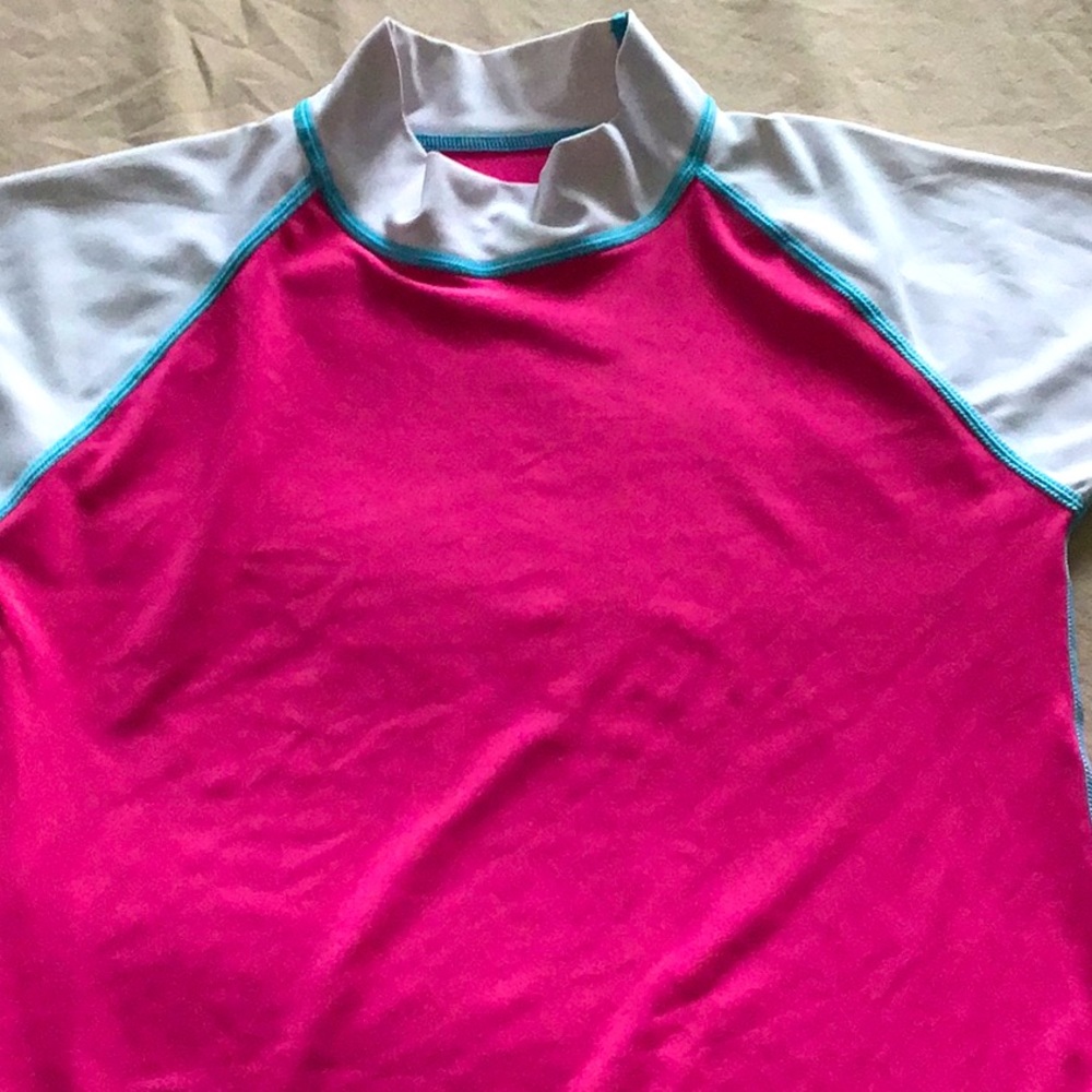 Girls Rash guard top
